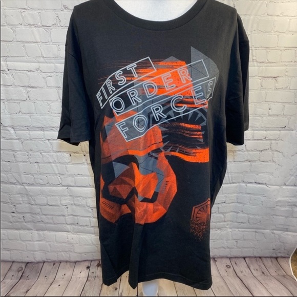 Disney Other - DISNEY Star Wars T-Shirt Black-XL